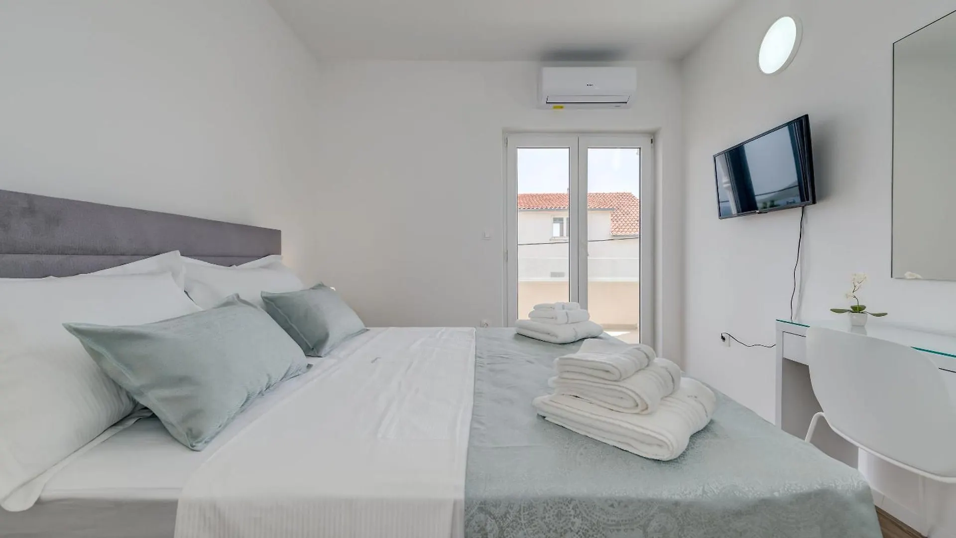 Apartments Ivan
