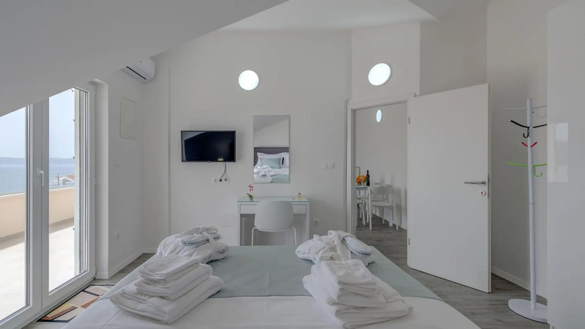 Apartments Ivan 0*, Trogir